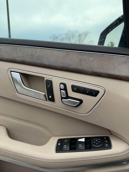 2016 Mercedes-Benz W212 E-Class - Image 11 of 16
