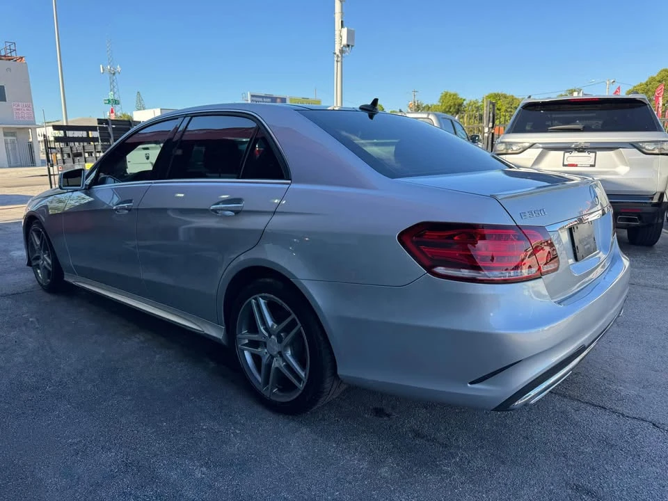 2016 Mercedes-Benz W212 E-Class - Image 9 of 18