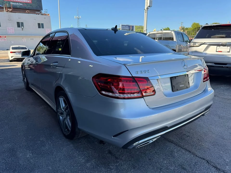 2016 Mercedes-Benz W212 E-Class - Image 12 of 18