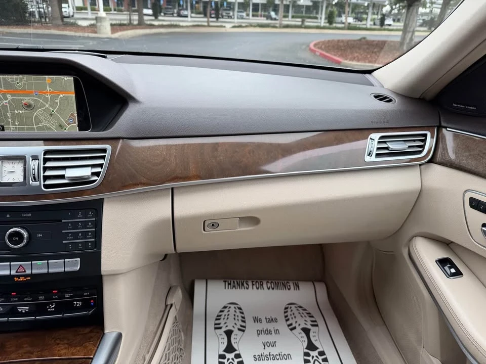 2016 Mercedes-Benz W212 E-Class - Image 12 of 17