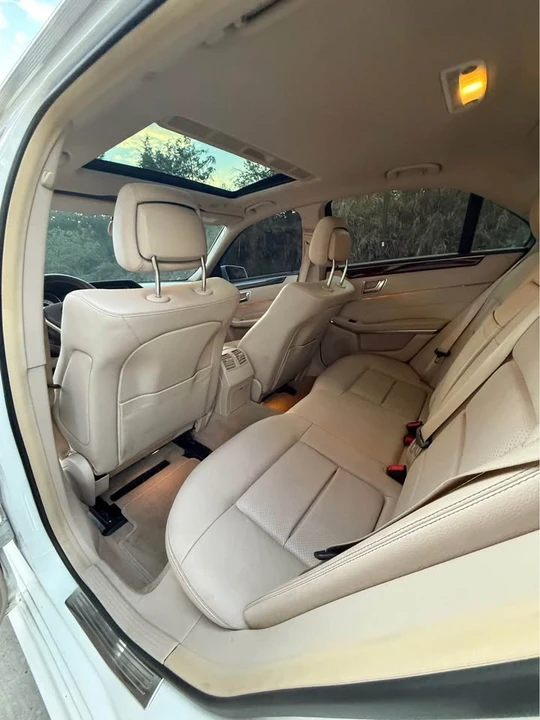 2016 Mercedes-Benz W212 E-Class - Image 9 of 9