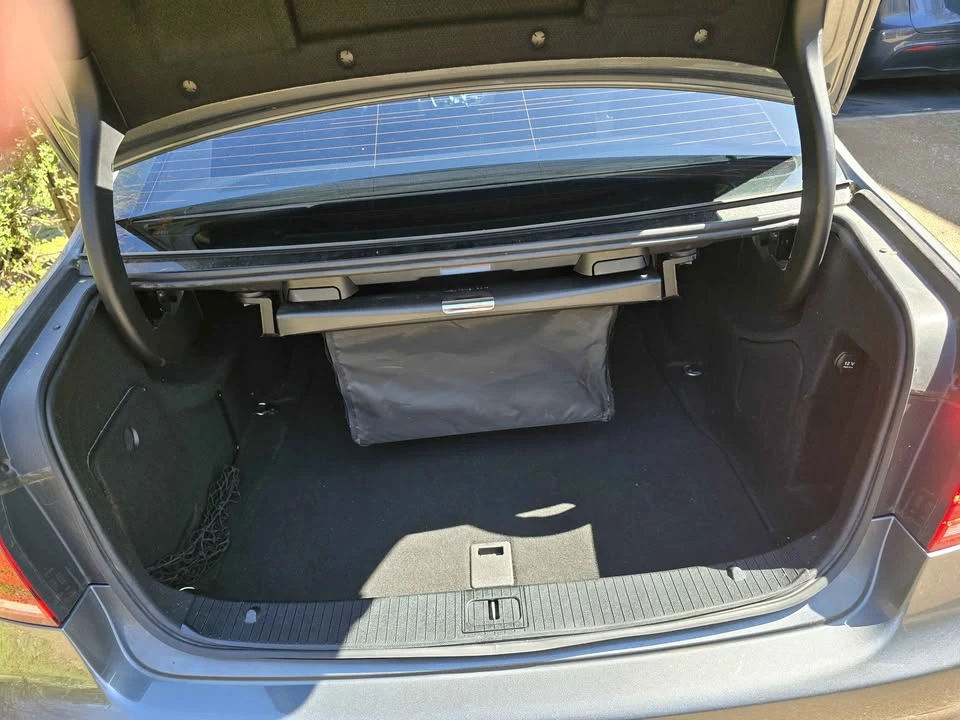 2016 Mercedes-Benz W212 E-Class - Image 11 of 16
