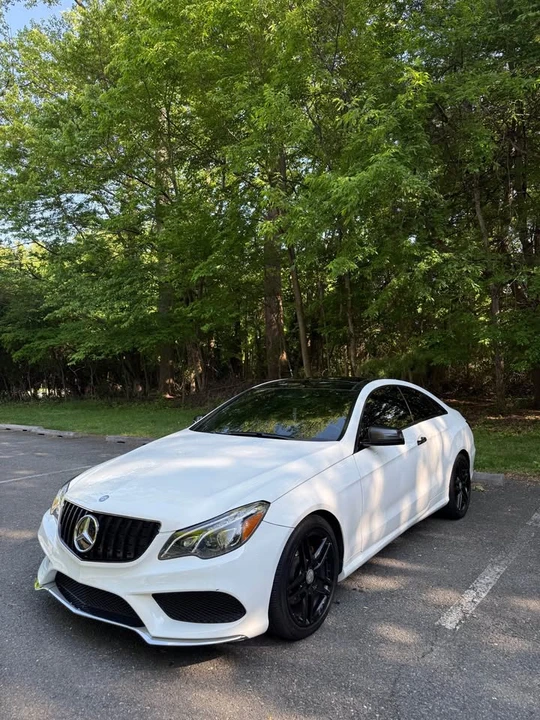 2016 Mercedes-Benz C207/A207 E-Class Coupe & Convertible - Image 2 of 16