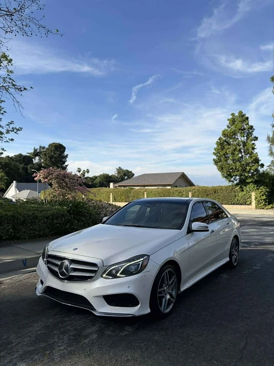 2016 Mercedes-Benz W212 E-Class - Image 2 of 15