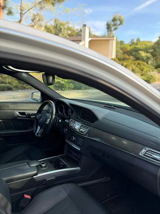 2016 Mercedes-Benz W212 E-Class - Image 12 of 17