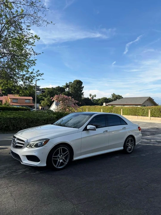 2016 Mercedes-Benz W212 E-Class - Image 9 of 17