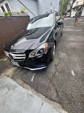 2016 Mercedes-Benz E 400 4MATIC Sedan