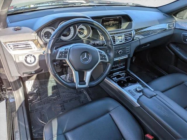 2016 Mercedes-Benz W212 E-Class - Image 10 of 20