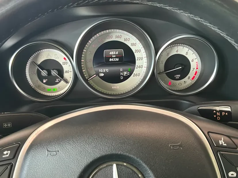 2016 Mercedes-Benz W212 E-Class - Image 13 of 16