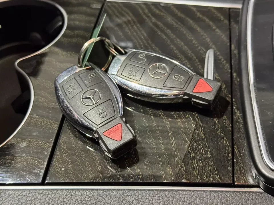 2016 Mercedes-Benz W212 E-Class - Image 16 of 16