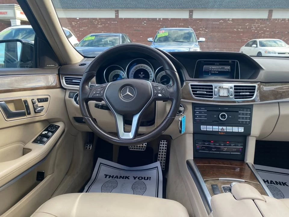 2016 Mercedes-Benz W212 E-Class - Image 8 of 18