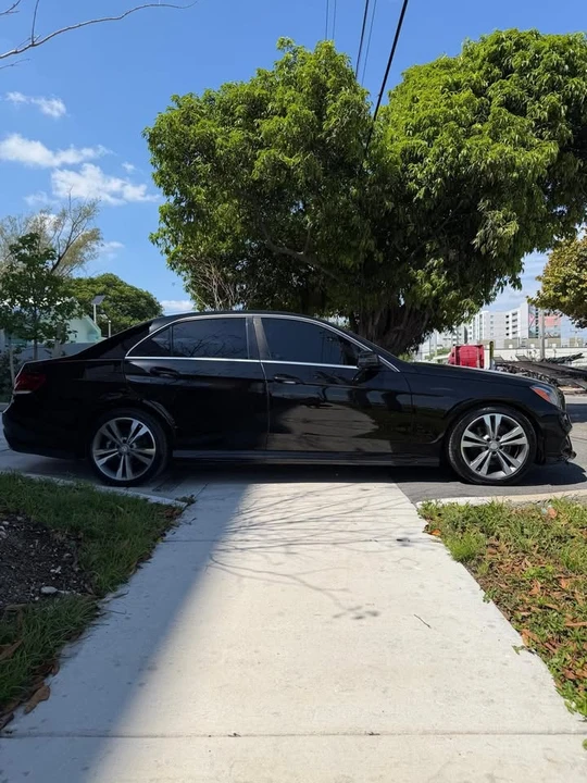 2016 Mercedes-Benz W212 E-Class - Image 7 of 14
