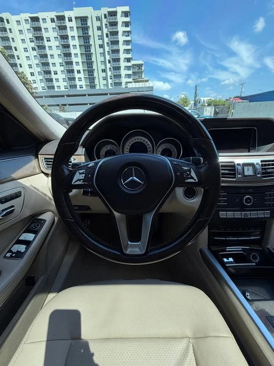 2016 Mercedes-Benz W212 E-Class - Image 9 of 14