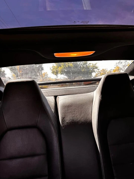 2016 Mercedes-Benz W212 E-Class - Image 10 of 18