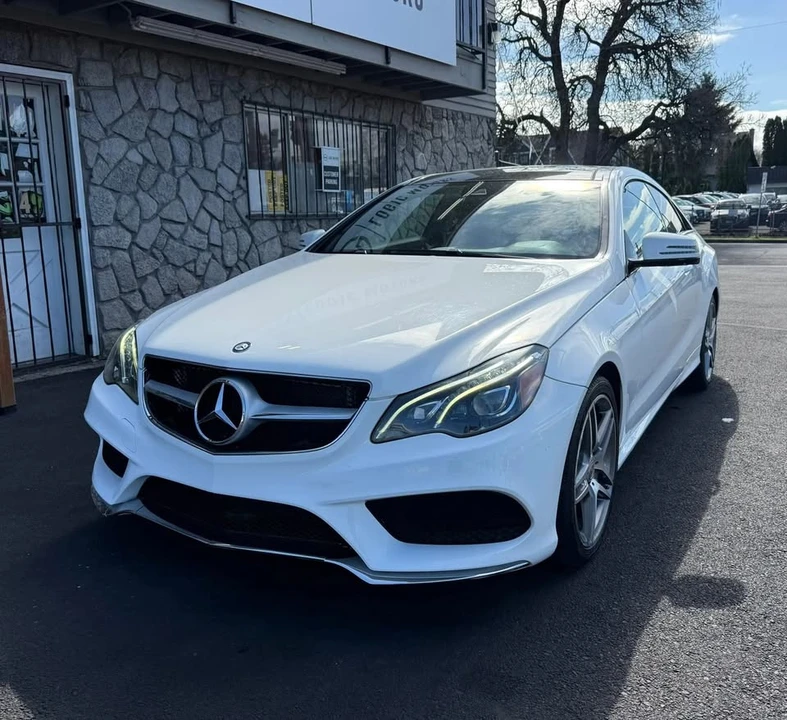 2016 Mercedes-Benz C207/A207 E-Class Coupe & Convertible - Image 2 of 20