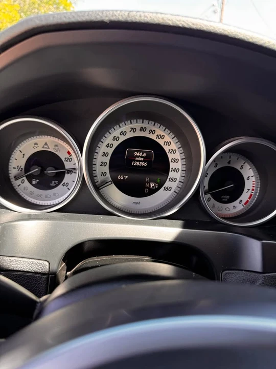 2016 Mercedes-Benz W212 E-Class - Image 14 of 18
