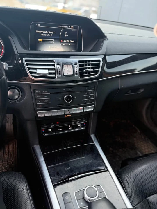 2016 Mercedes-Benz W212 E-Class - Image 7 of 9