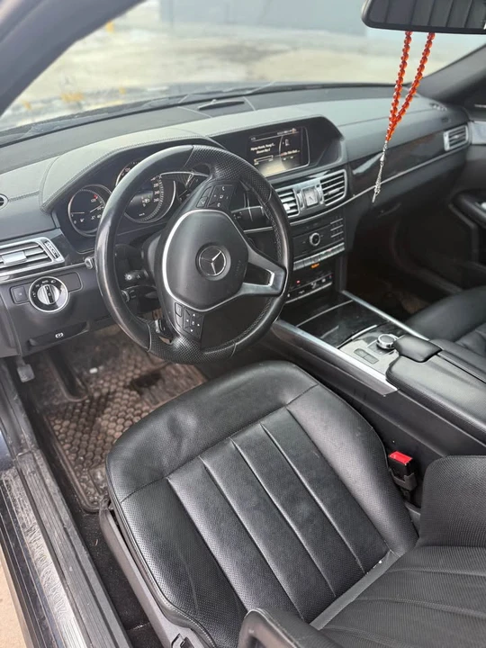 2016 Mercedes-Benz W212 E-Class - Image 5 of 9