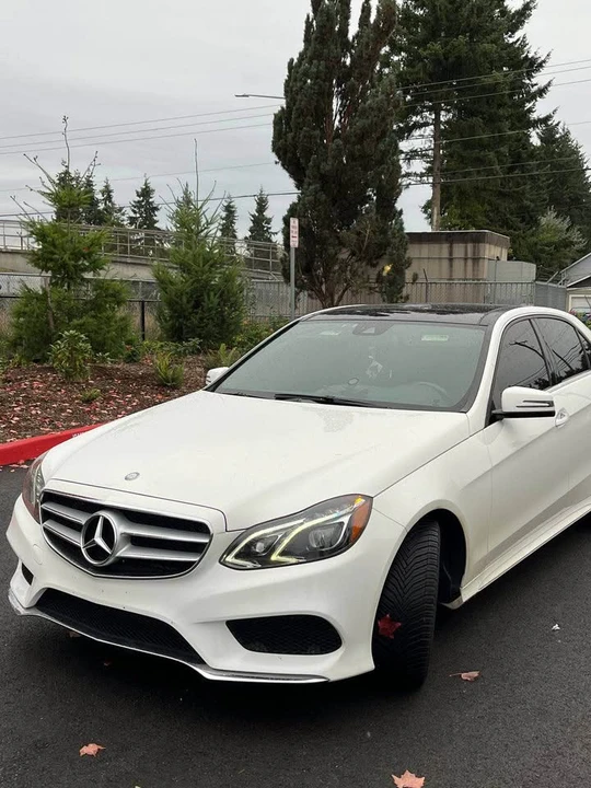2016 Mercedes-Benz W212 E-Class - Image 4 of 8