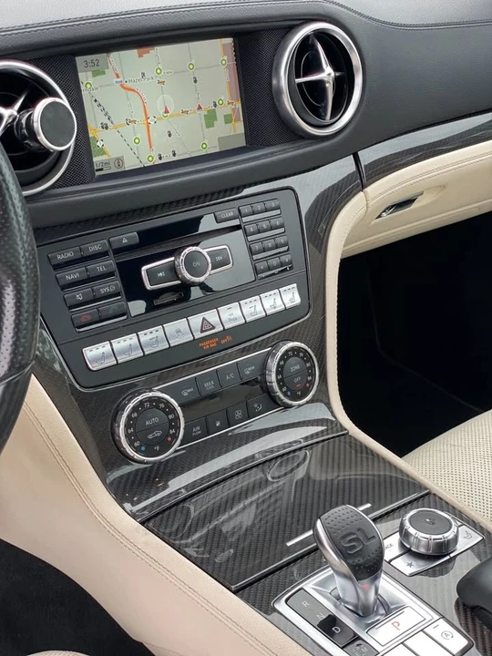 2016 Mercedes-Benz R231 SL-Class - Image 8 of 15