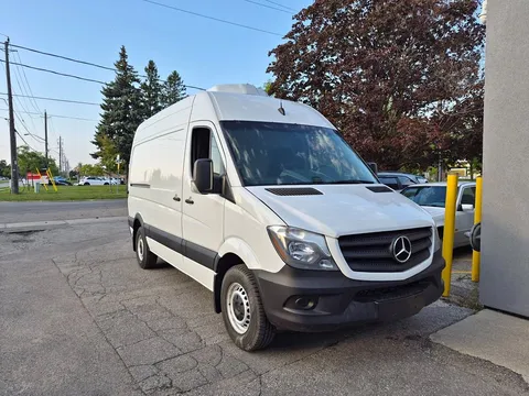 2016 Mercedes-Benz Sprinter 2500 144"