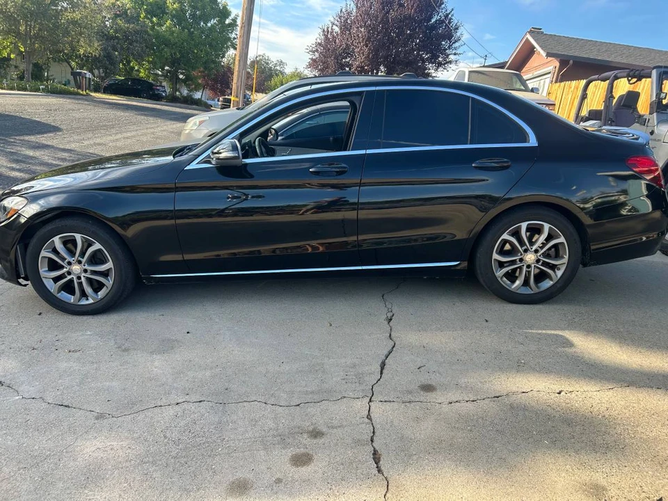 2016 Mercedes-Benz W205 C-Class - Image 9 of 12