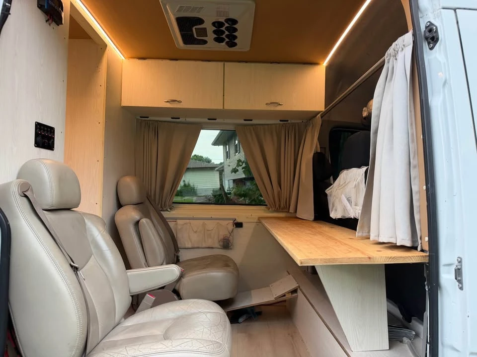 2016 Mercedes-Benz NCV3 Sprinter - Image 2 of 10
