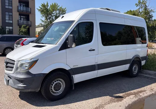 2016 Mercedes-Benz Sprinter 2500 Passenger Van