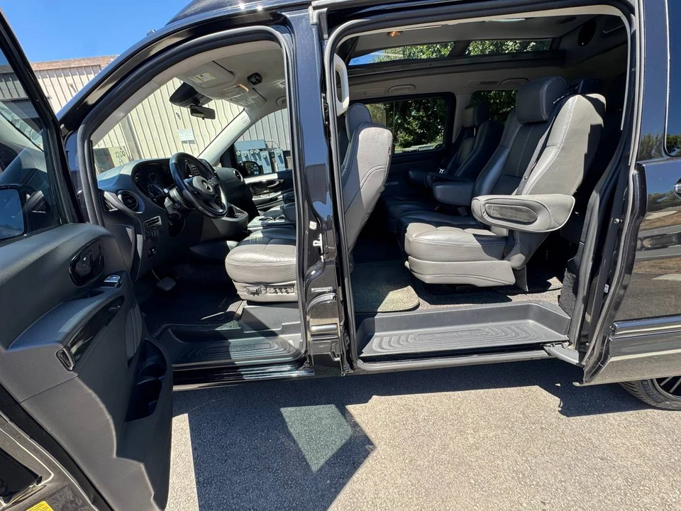 2016 Mercedes-Benz Sprinter - Image 13 of 23
