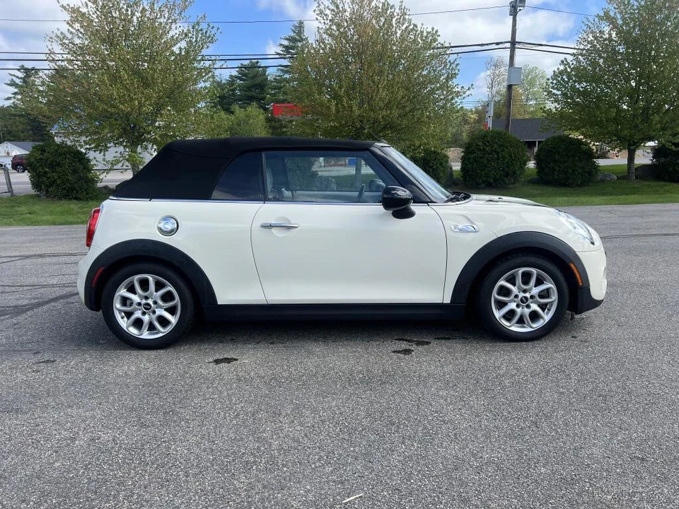 2016 Mini Mini Cooper S 3rd Gen - Image 2 of 12