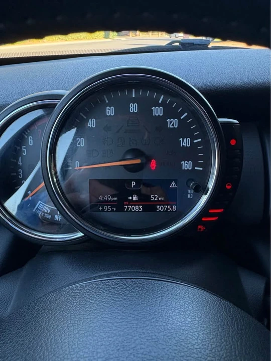 2016 Mini Mini 3rd Gen - Image 5 of 6