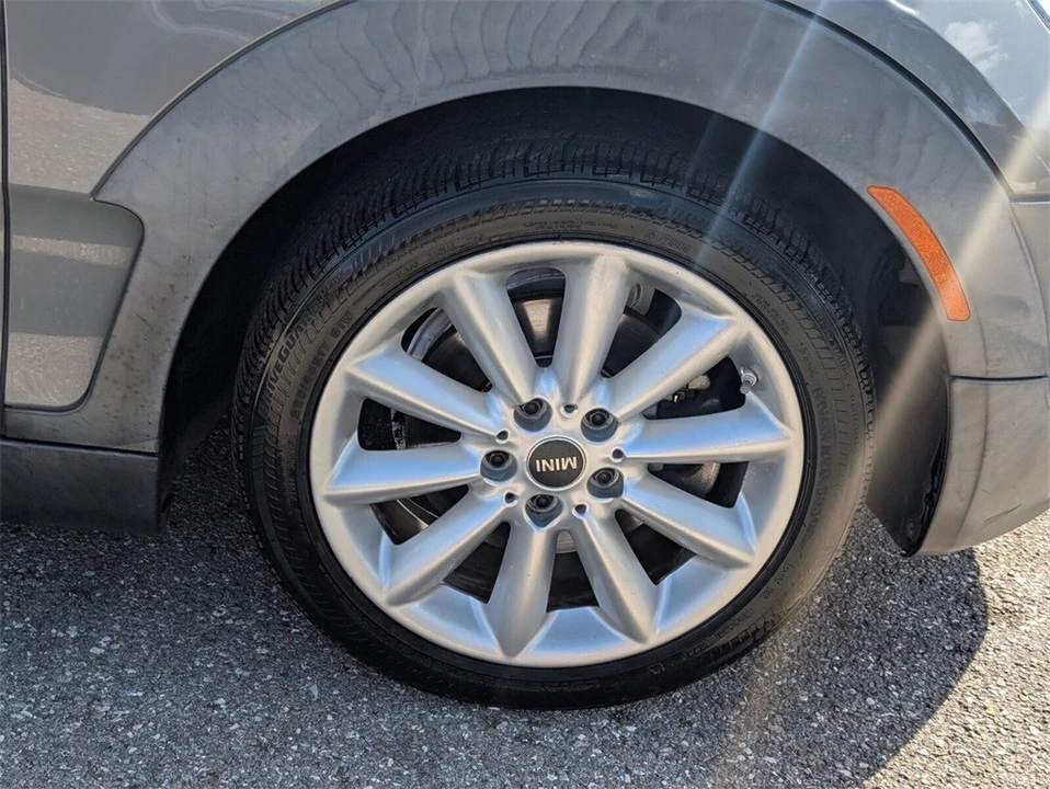 2016 Mini Clubman 2nd Gen - Image 9 of 12