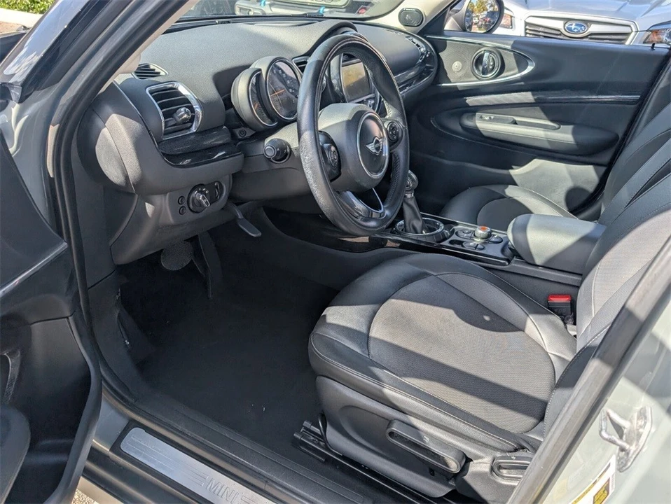 2016 Mini Clubman 2nd Gen - Image 11 of 12