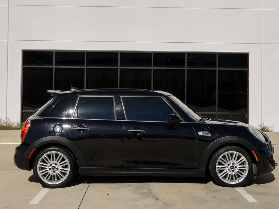 2016 Mini Mini Cooper S 3rd Gen - Image 11 of 12