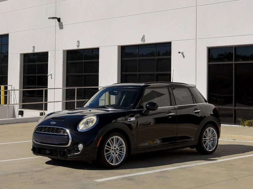 2016 Mini Mini Cooper S 3rd Gen - Image 5 of 12