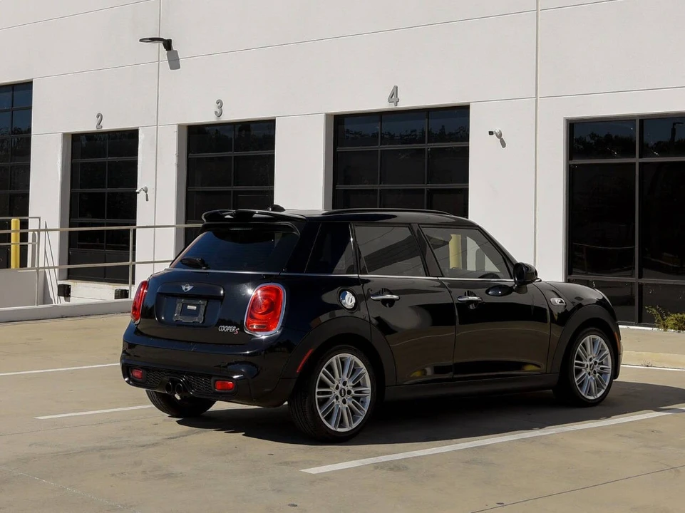 2016 Mini Mini Cooper S 3rd Gen - Image 10 of 12
