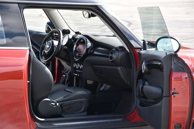2016 Mini Mini Cooper S 3rd Gen - Image 14 of 17