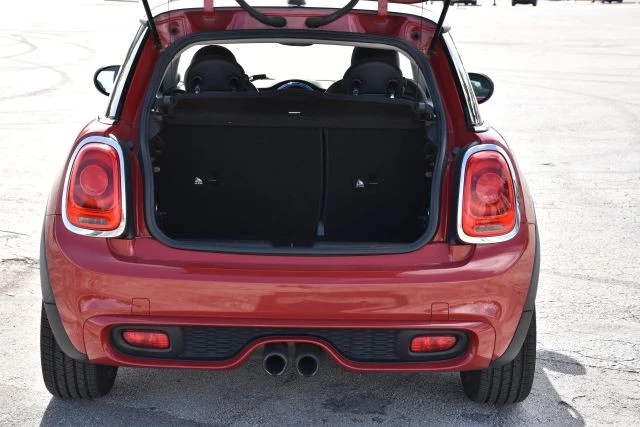2016 Mini Mini Cooper S 3rd Gen - Image 17 of 17
