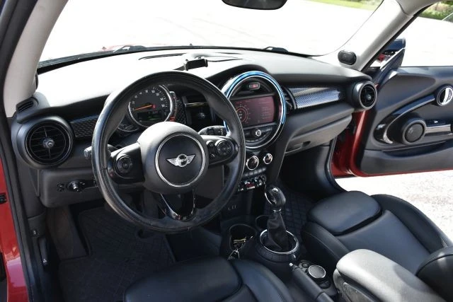 2016 Mini Mini Cooper S 3rd Gen - Image 13 of 17