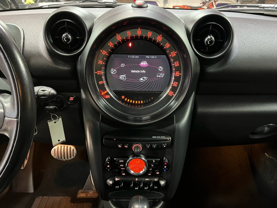 2016 Mini Countryman 1st Gen - Image 19 of 21
