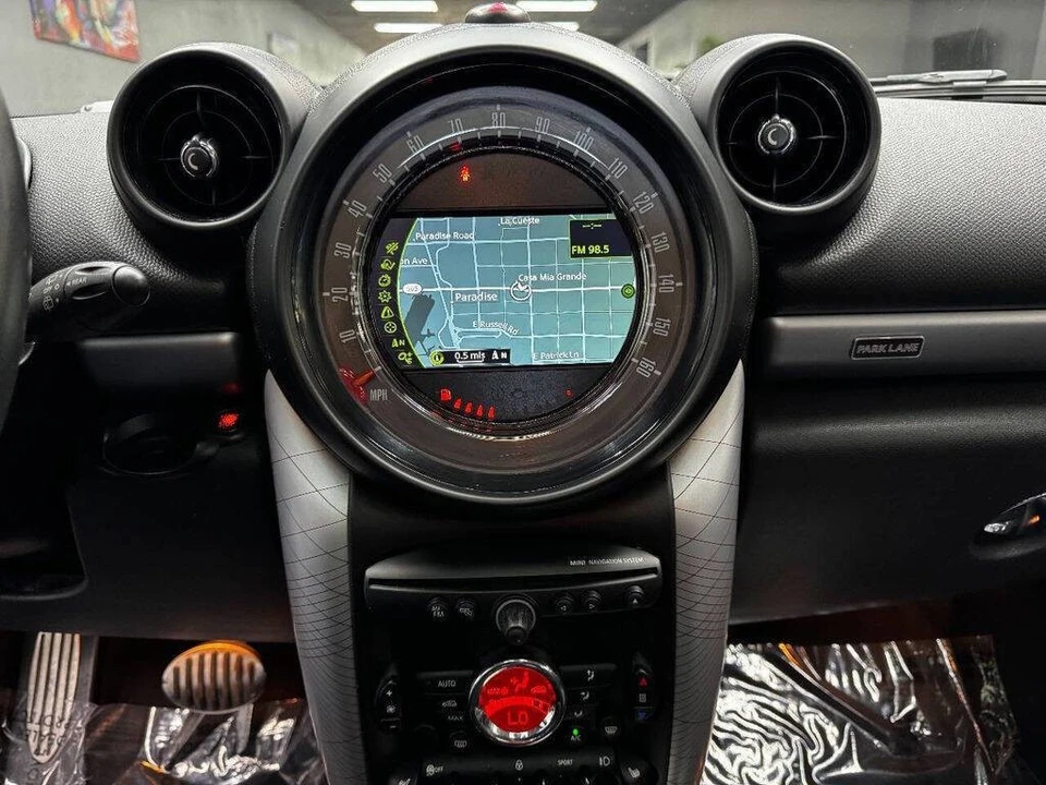 2016 Mini Countryman 1st Gen - Image 25 of 31