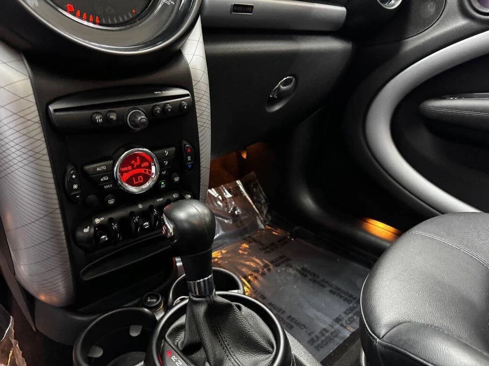 2016 Mini Countryman 1st Gen - Image 26 of 31