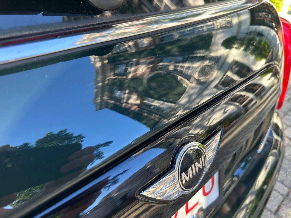 2016 Mini Mini John Cooper Works 3rd Gen - Image 24 of 31