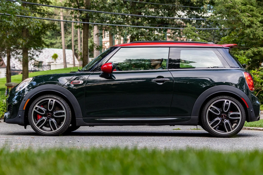 2016 Mini Mini John Cooper Works 3rd Gen - Image 3 of 31