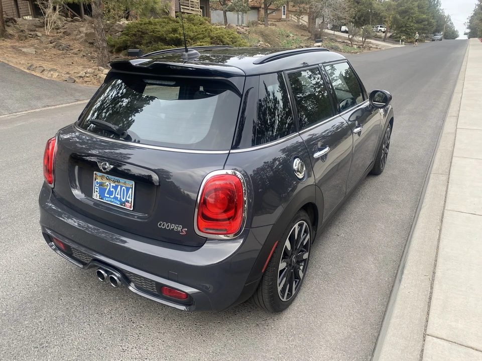 2016 Mini Mini Cooper S 3rd Gen - Image 20 of 31