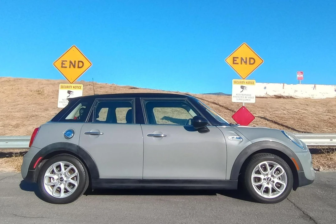 2016 Mini Mini 3rd Gen - Image 3 of 31