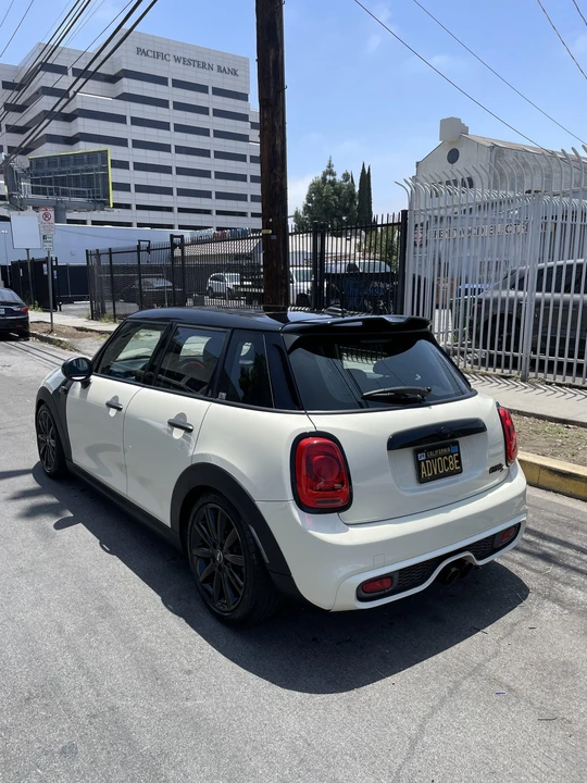 2016 Mini Mini Cooper S 3rd Gen - Image 13 of 31