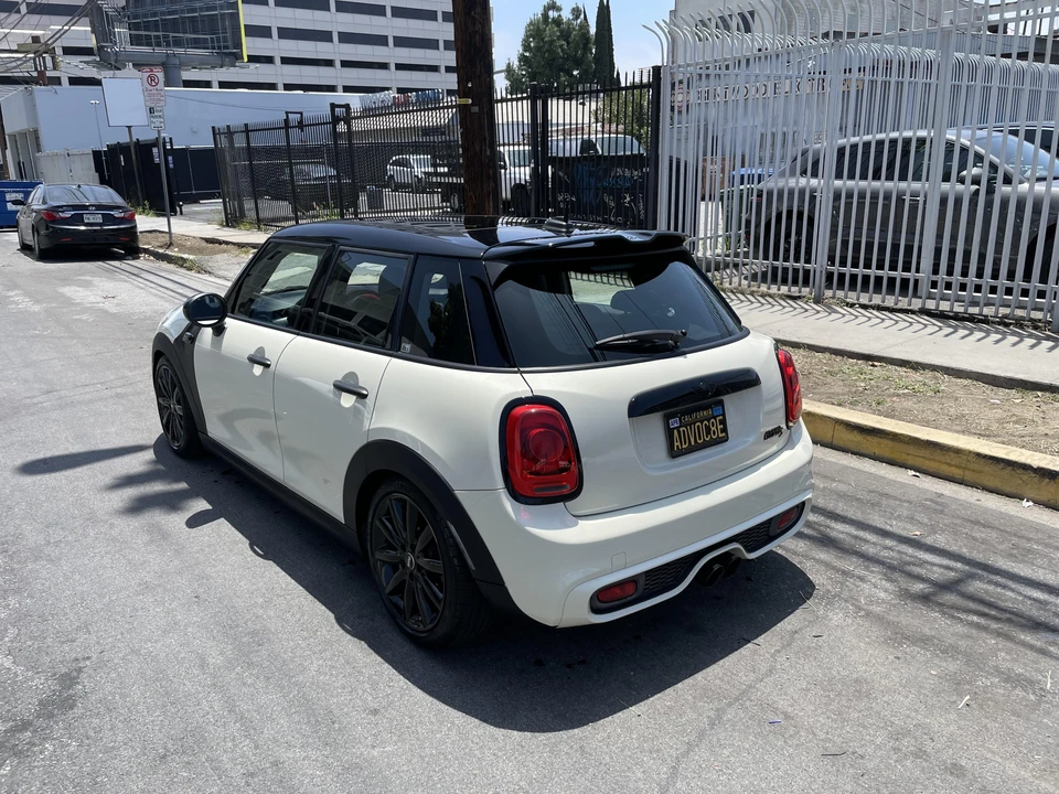 2016 Mini Mini Cooper S 3rd Gen - Image 14 of 31