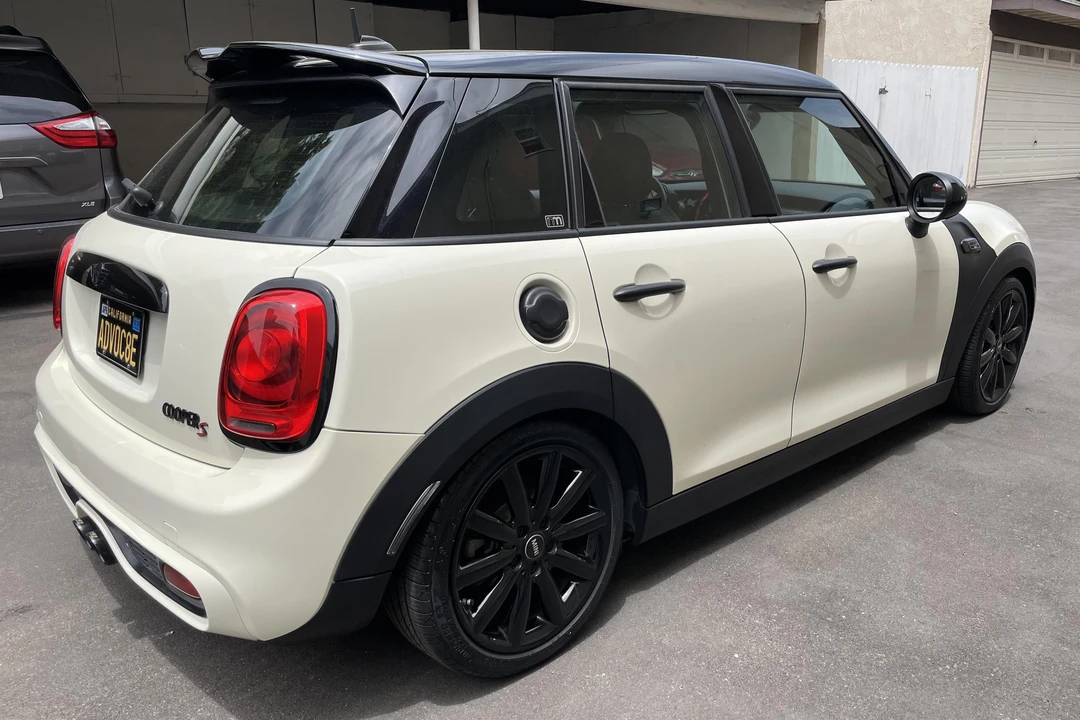 2016 Mini Mini Cooper S 3rd Gen - Image 4 of 31