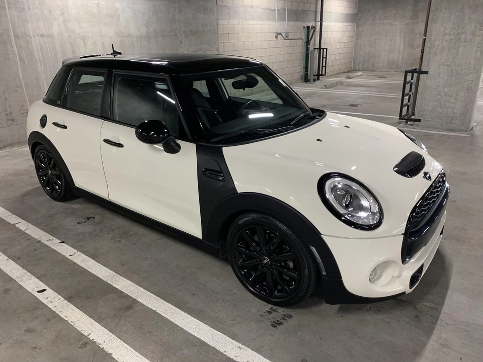2016 Mini Mini Cooper S 3rd Gen - Image 22 of 31